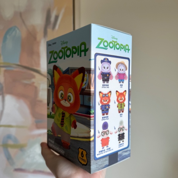 Miniso x Disney Zootopia Vinyl Plush Keychain Pendant - 100% Authentic! - Picture 8 of 8